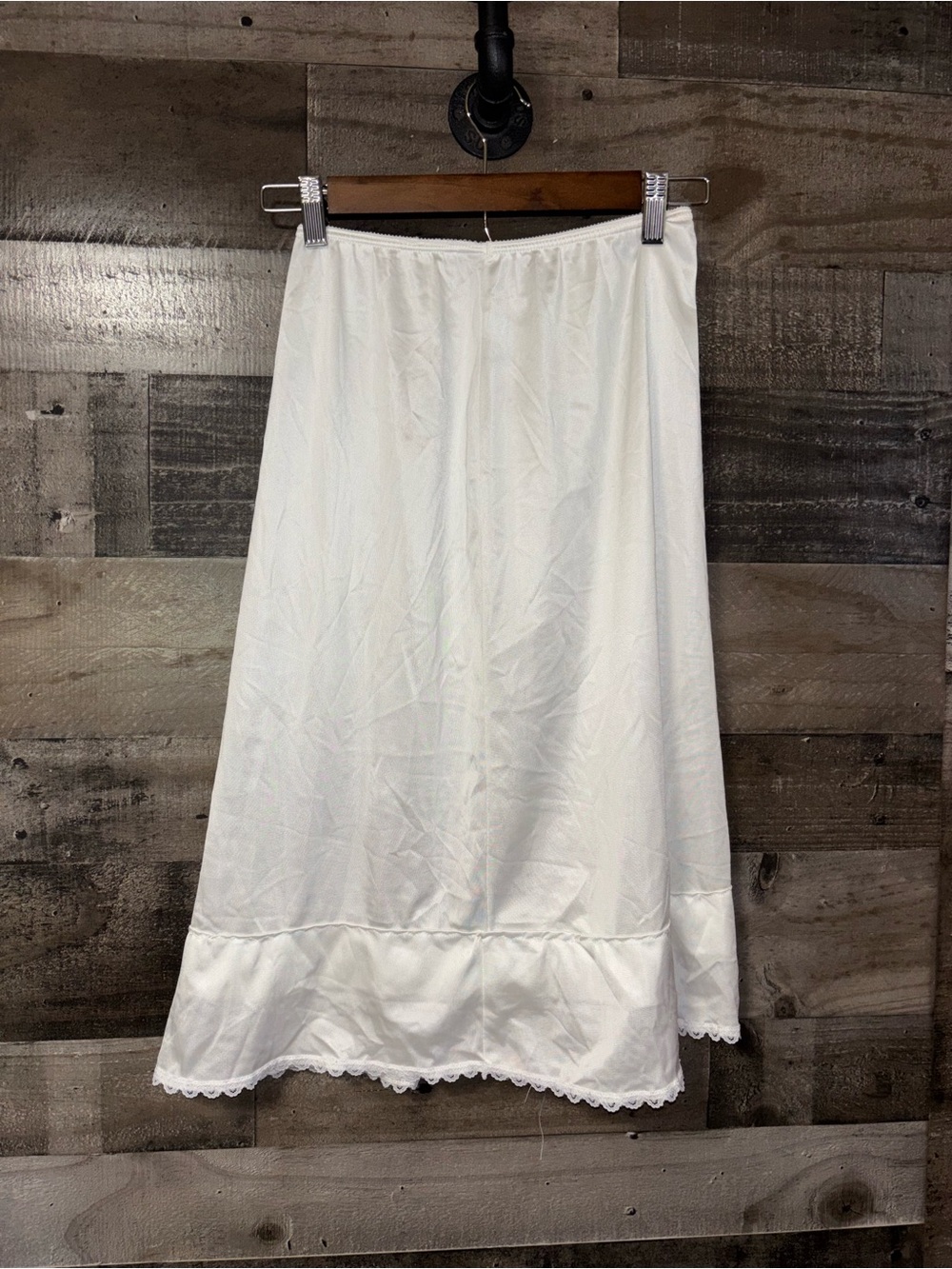 Vintage Warner's White Midi Half Slip with Scalloped Hem Small